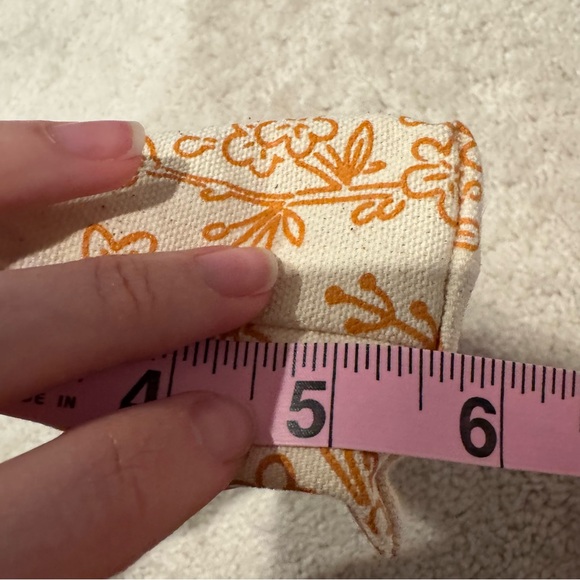 Burt’s Bees Lightweight Canvas Pouch Cosmetic Accessories Travel Case - Picture 7 of 9